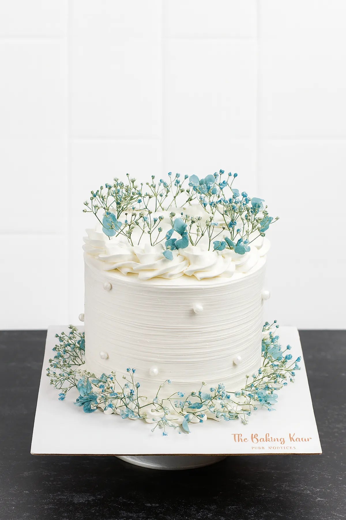 Cream With Design Flower Cake in Meerut-The Baking Kaur