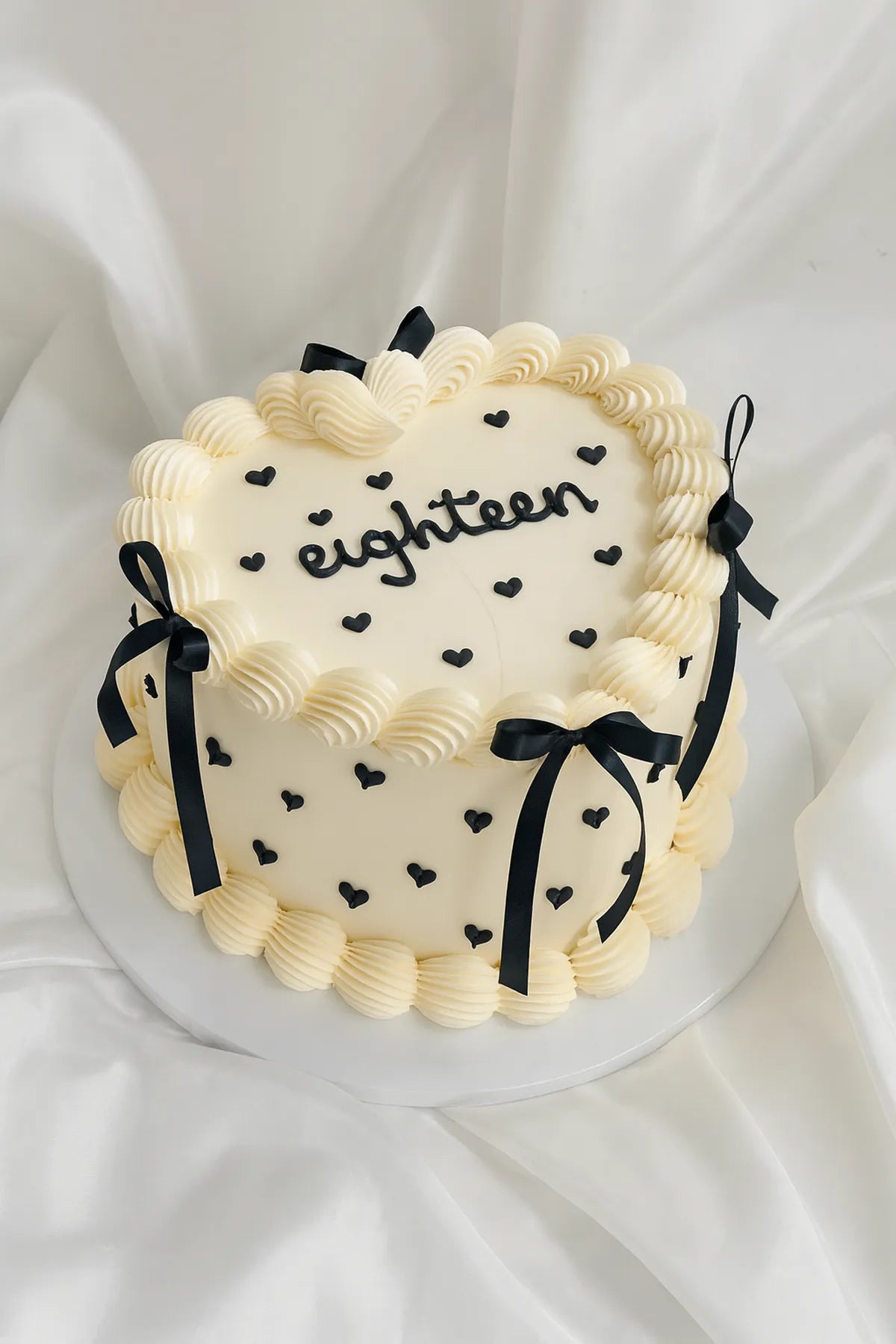 Birthday Anniversary Cream Cake in Meerut-The Baking Kaur