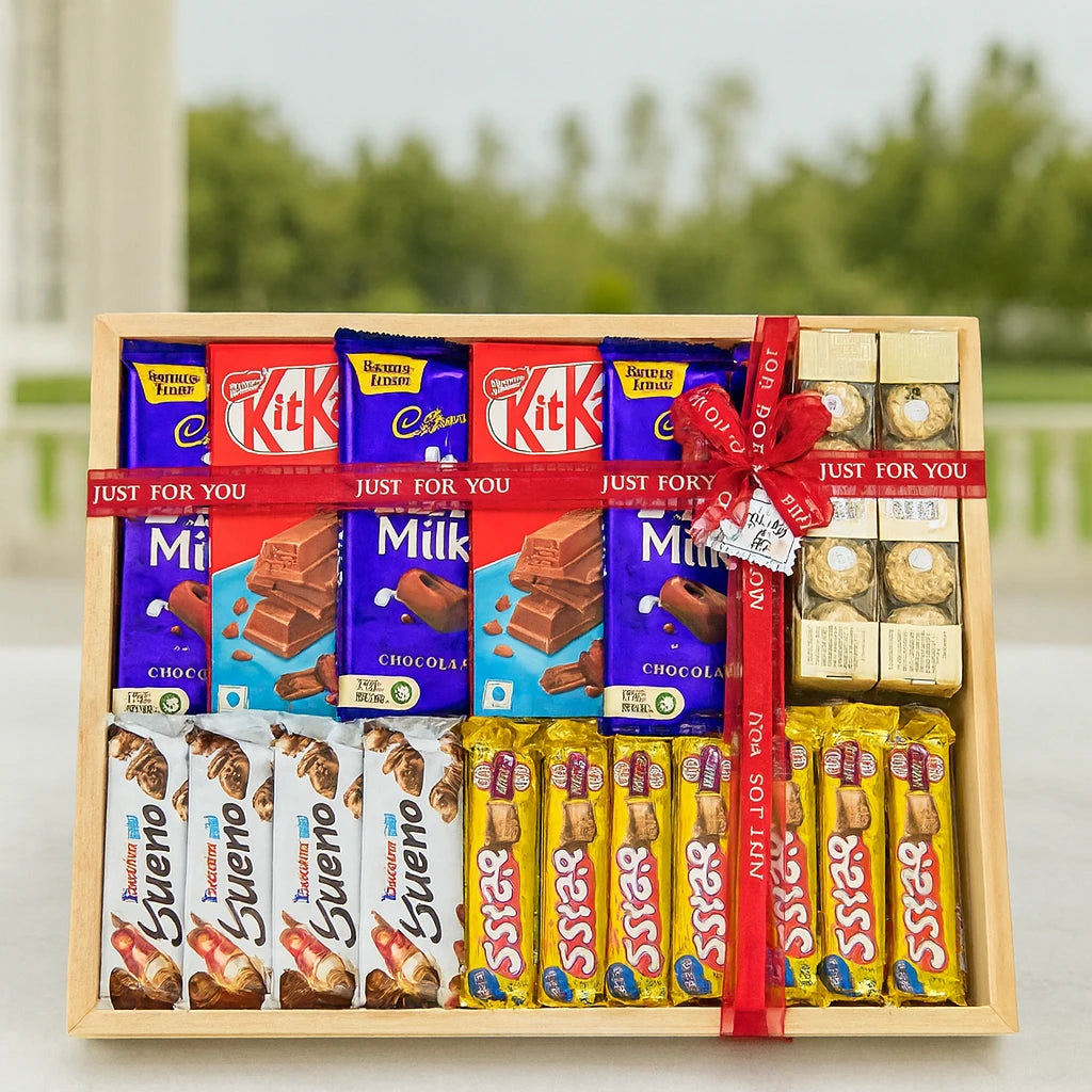 Birthday King Cake Flowers & Balloons Hamper