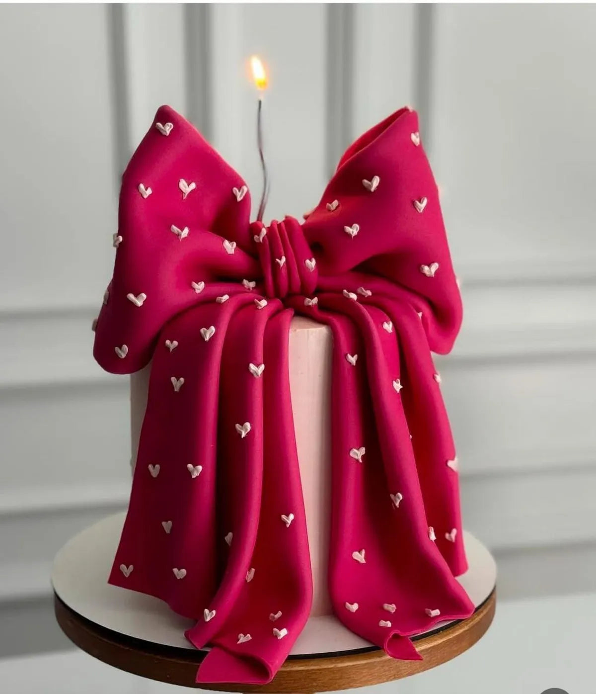 Bow Theme Cake in Meerut-The Baking Kaur