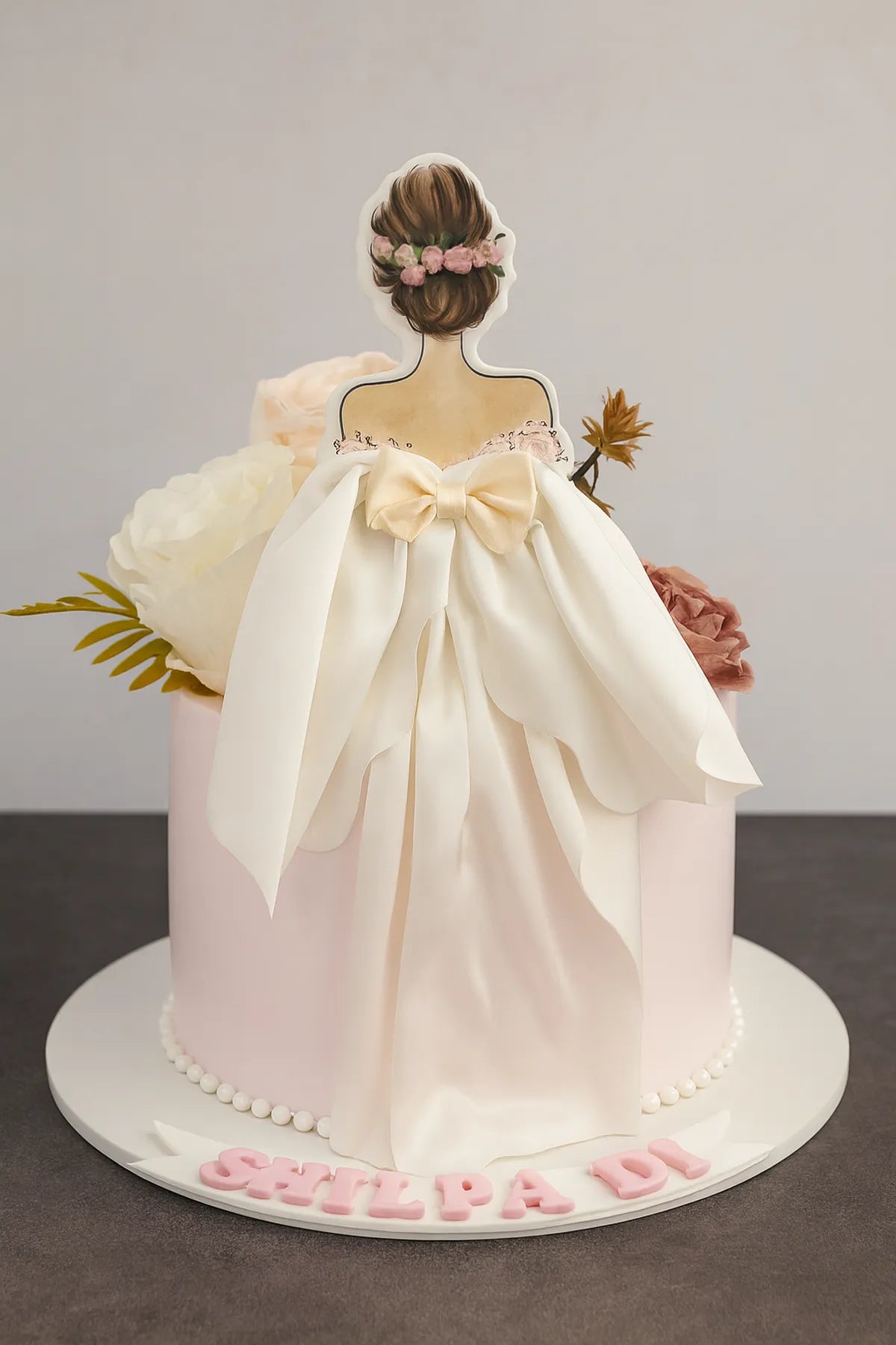 Bride To Be Cake in Meerut-The Baking Kaur