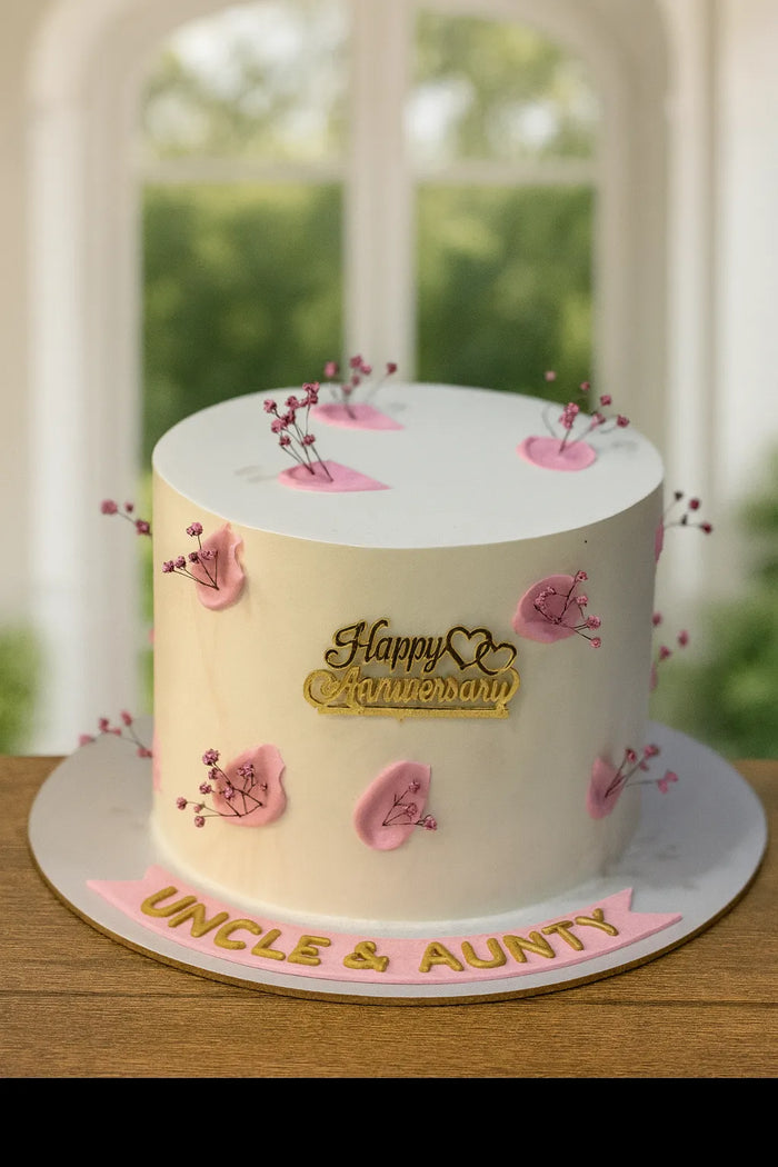 Crowned Grandeur Birthday Cake