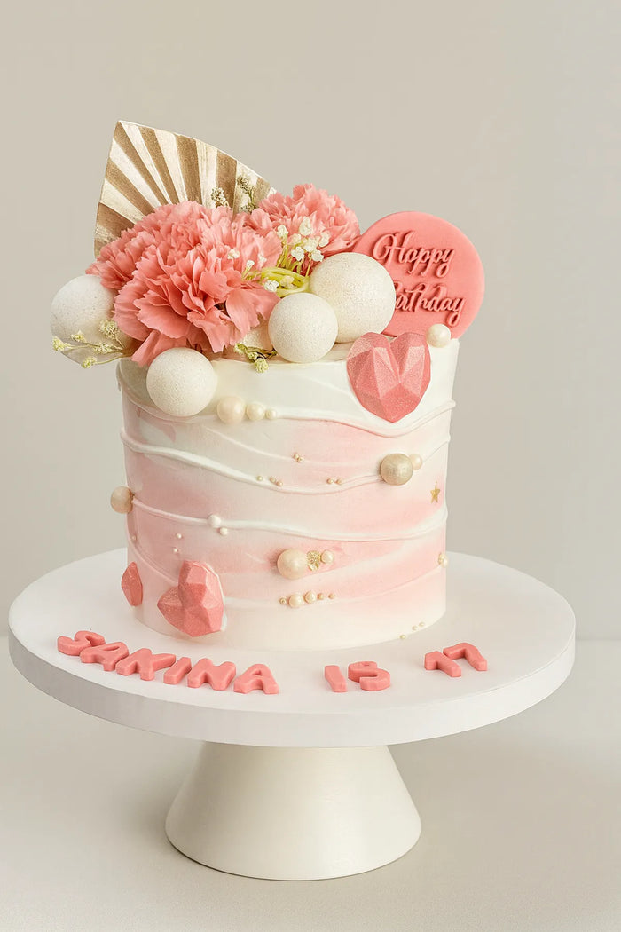 Elegant Floral Designer Cake for Birthdays and Anniversaries