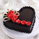 Heart Shape ChocoTruffle Cake With Fondant Roses